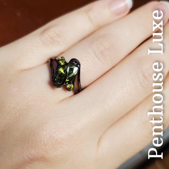 FINAL RESTOCK!! Black Gold Peridot Marquise Ring - Picture 5 of 6